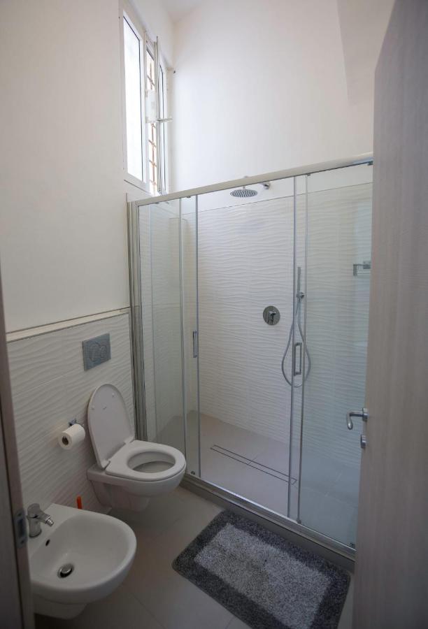 Visit Florentia Apartment Firenze Bagian luar foto