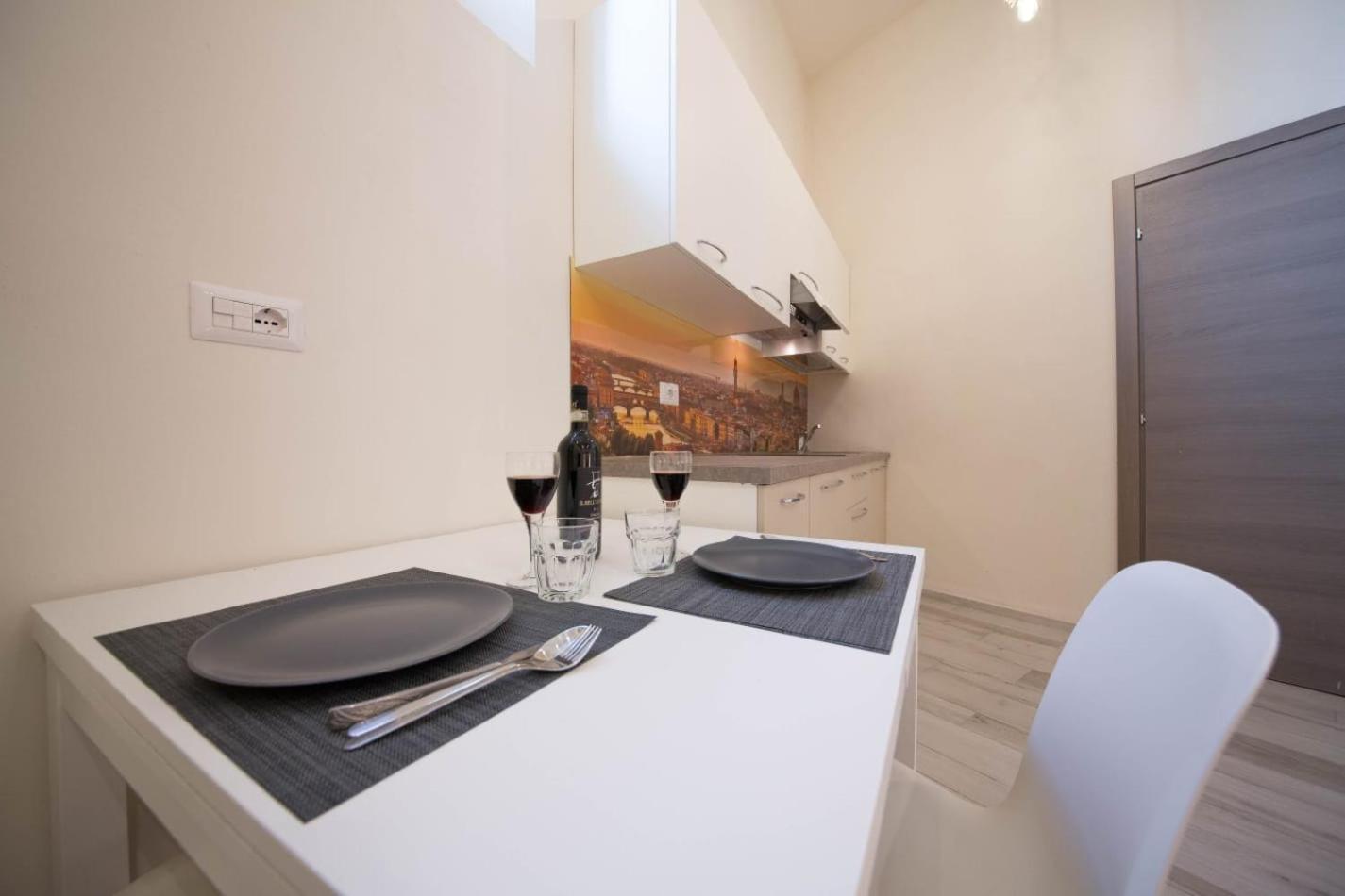 Visit Florentia Apartment Firenze Bagian luar foto